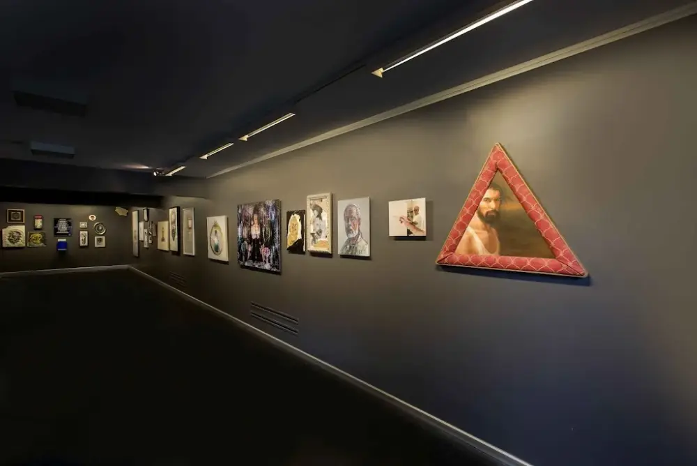 44A Sanat Galerisi & Cafe — Sergiler, Şişli · fotoğraf 2