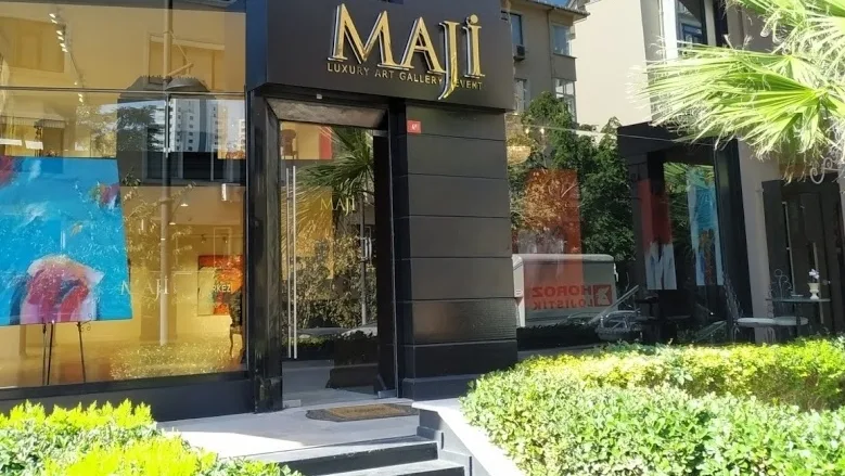 MAJİ ART GALLERY — Sergiler, Şişli · fotoğraf 1