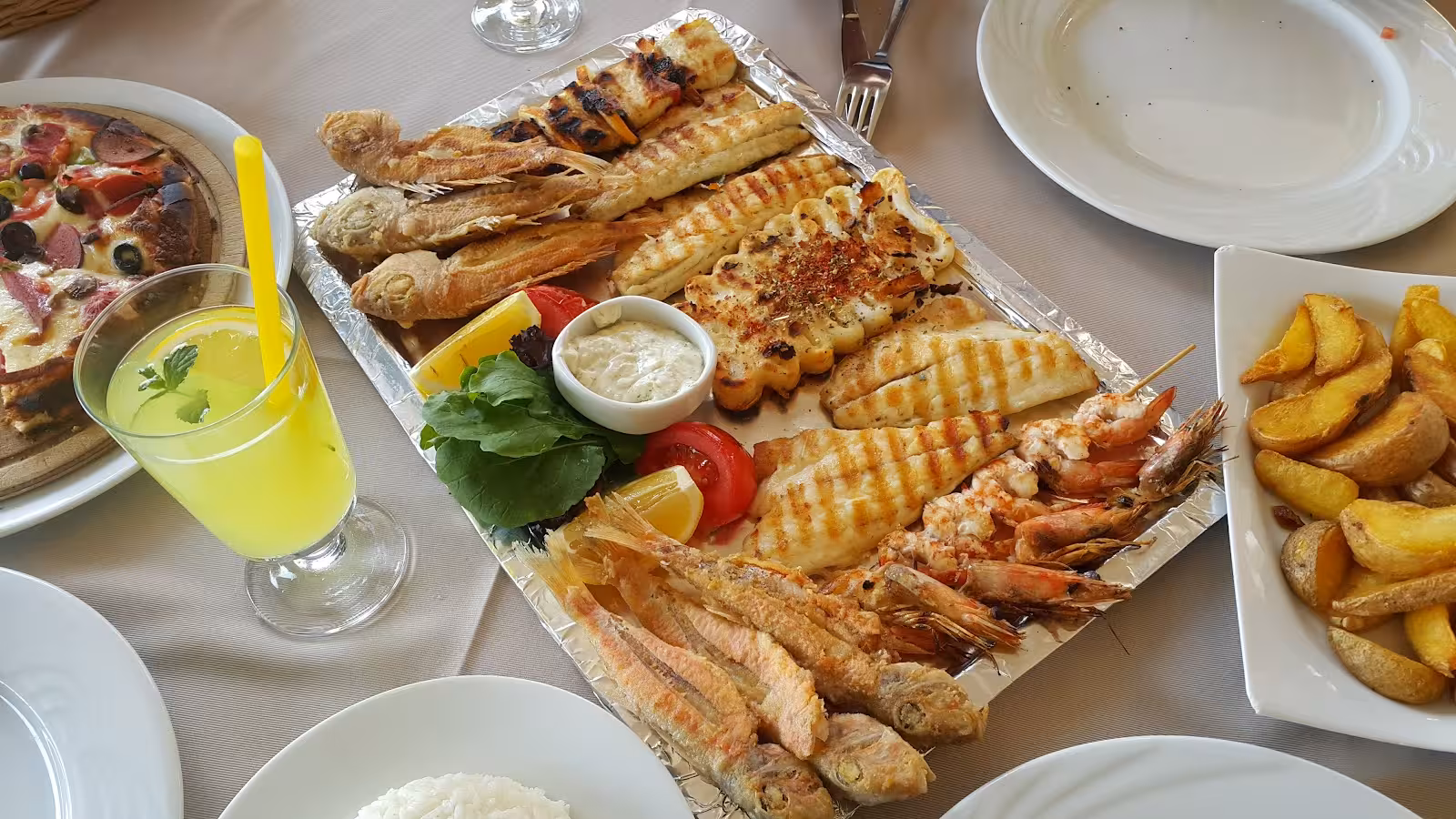 Aynalı Restaurant &amp; Cafe Muratpaşa — Akdeniz mutfağı, Muratpaşa · fotoğraf 5