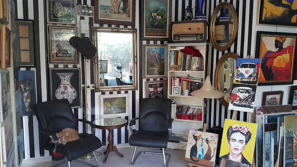 Çizgi Sanat Galerisi — Sergiler, Büyükçekmece · fotoğraf 1