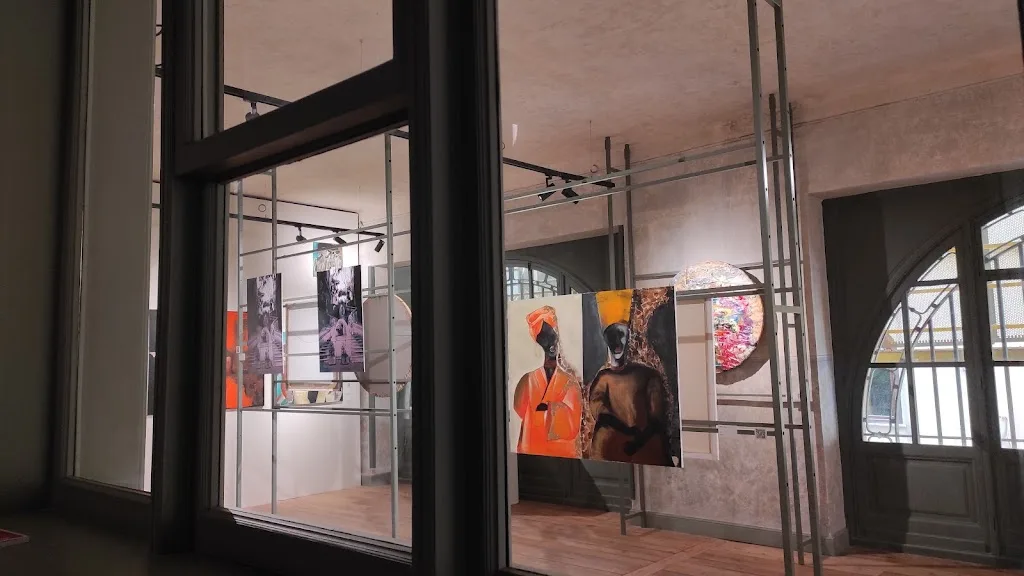 Metrohan — Sergiler, Beyoğlu · fotoğraf 1