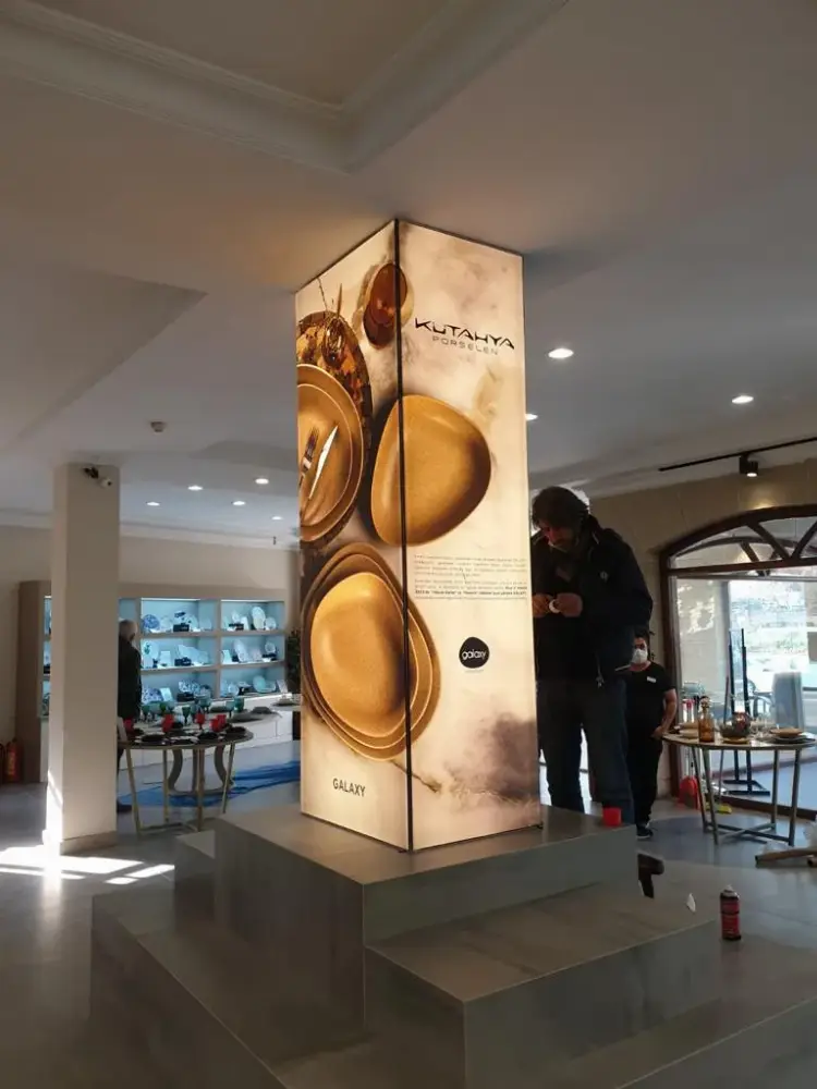 Ese Reklam LightBox, LedBox, Bayrak ve Dijital Baskı Merkezi — Reklam Ajansları, Bağcılar · fotoğraf 3