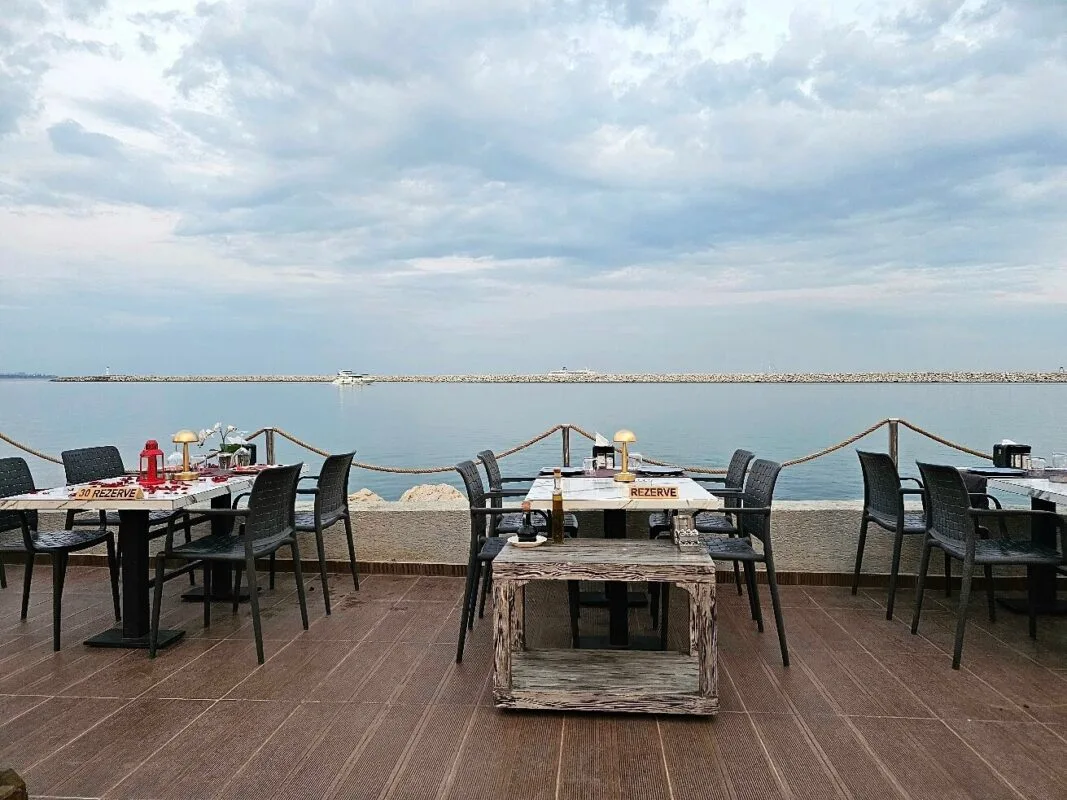 Ship İnn Marina Restaurant Konyaaltı