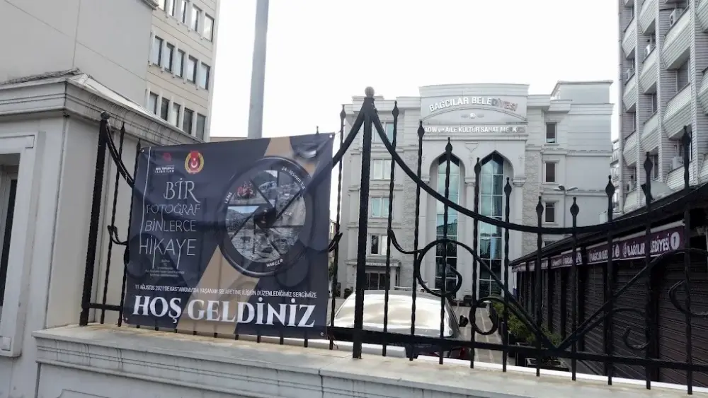 KADIN VE AİLE KÜLTÜR SANAT MERKEZİ — Sergiler, Bağcılar · fotoğraf 4