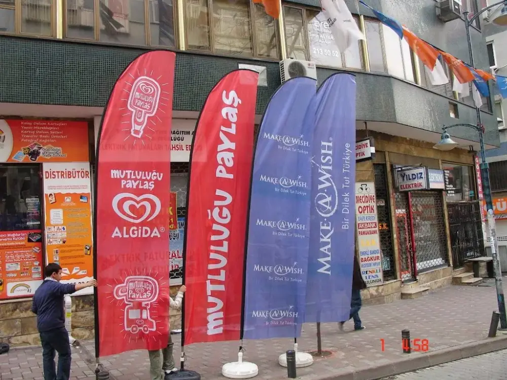 Es-er Bayrak — Reklam Ajansları, Bağcılar · fotoğraf 2