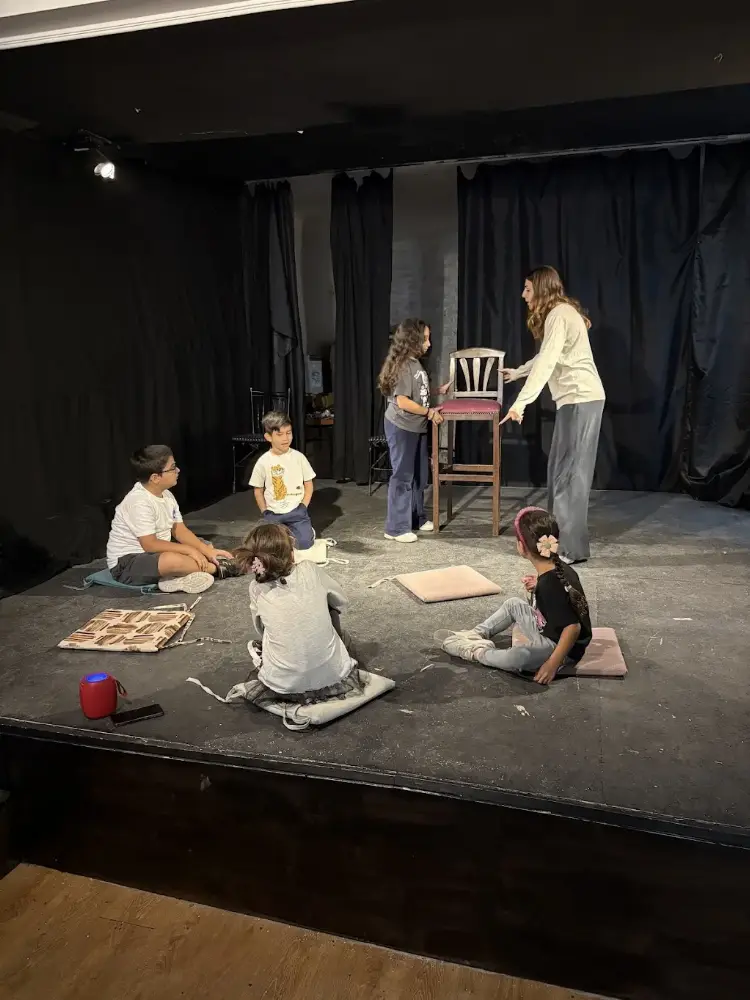Çığlık Sanat Merkezi — Sergiler, Avcılar · fotoğraf 2