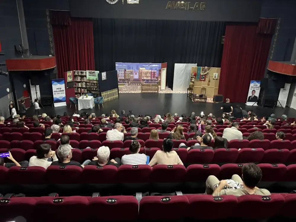 Çığlık Sanat Merkezi — Sergiler, Avcılar · fotoğraf 3