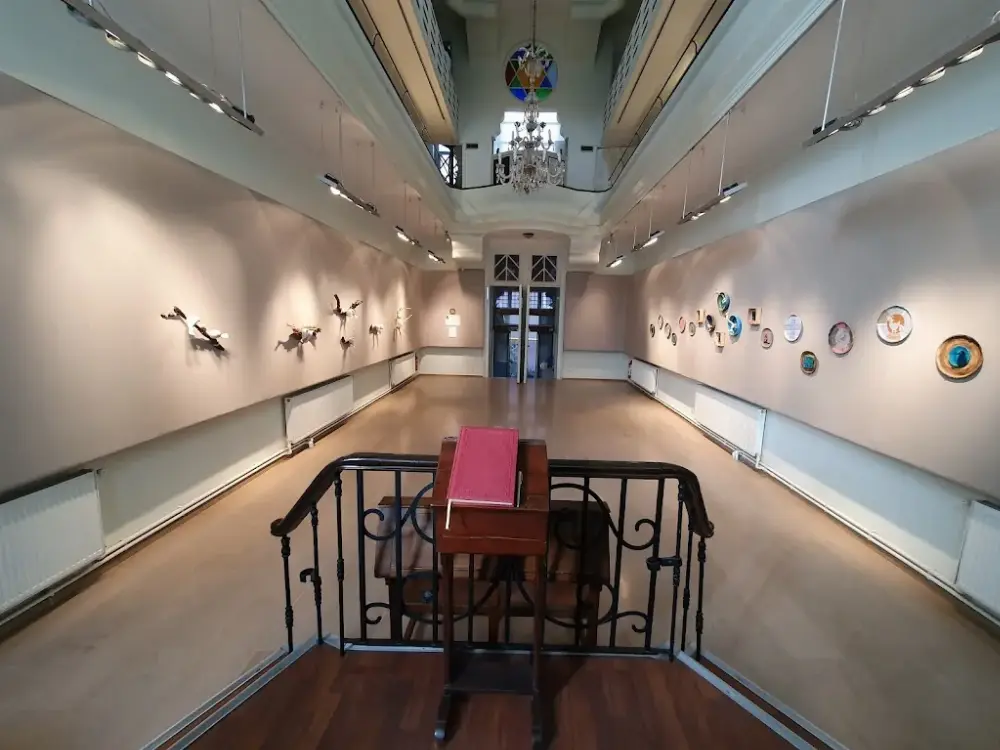 Schneidertempel Sanat Merkezi — Sergiler, Beyoğlu · fotoğraf 3
