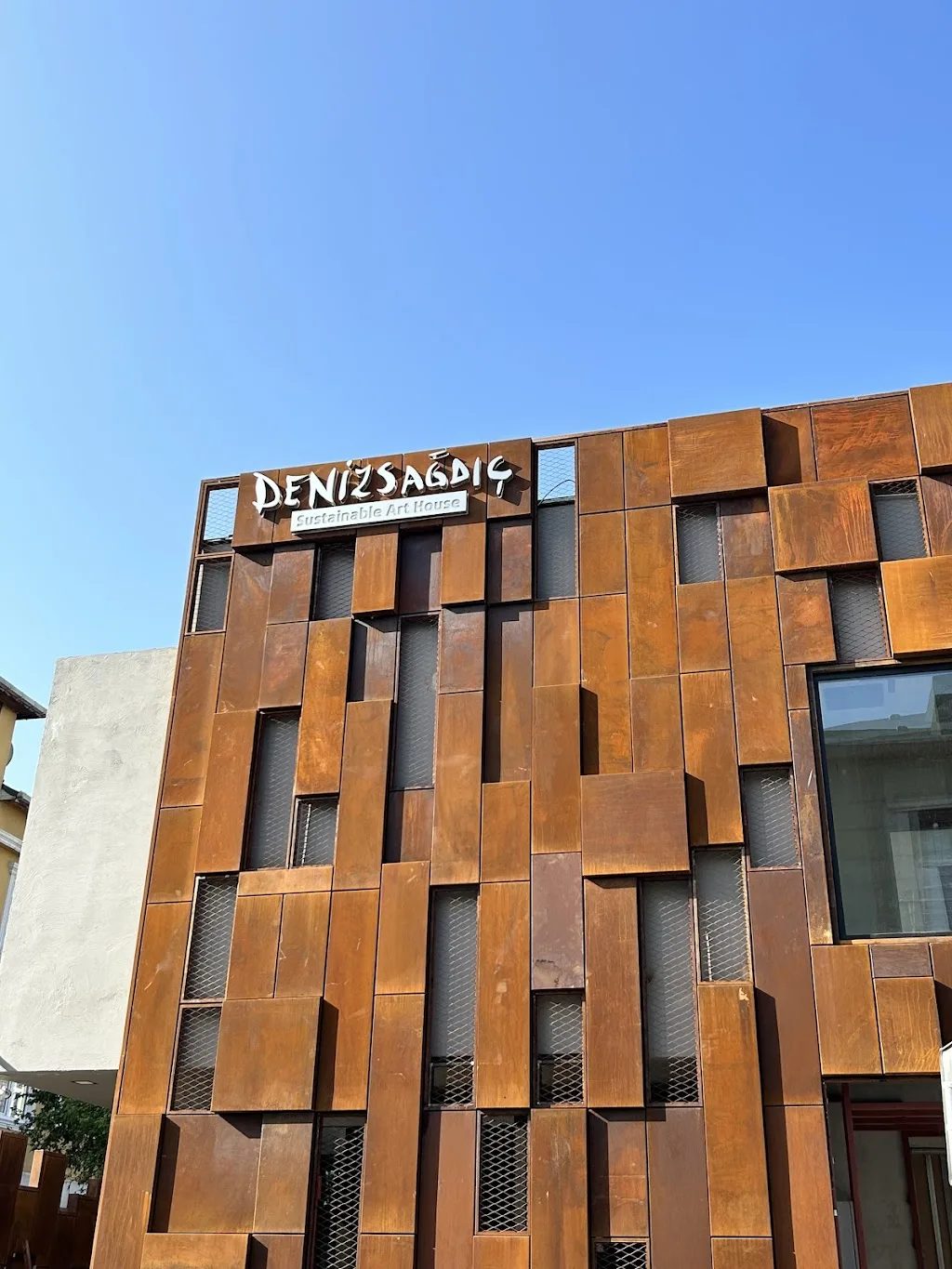 Sustainable Art House — Sergiler, Ataşehir · fotoğraf 1
