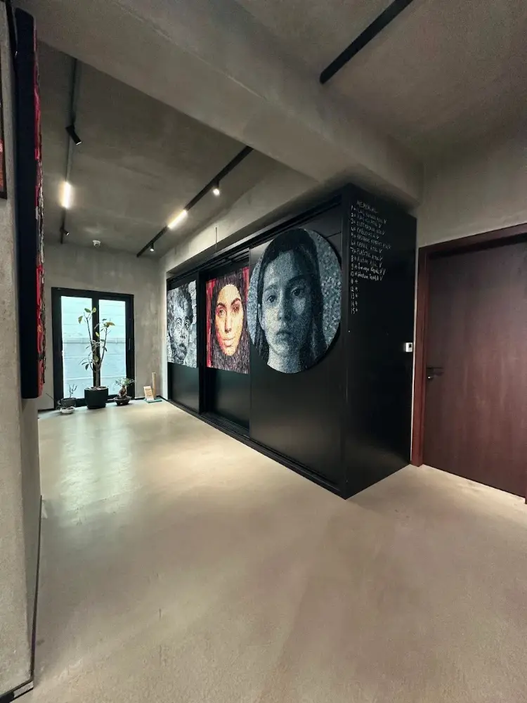 Sustainable Art House — Sergiler, Ataşehir · fotoğraf 2