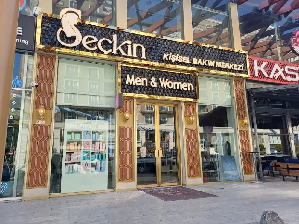 Reklam Mekanı (Pleksi & Paslanmaz Işıklı Kutu Harf Tabela, Araç & Cephe Giydirme, Folyo, Vinil, Branda Kumaş, Dijital Baskı) — Reklam Ajansları, Avcılar · fotoğraf 4
