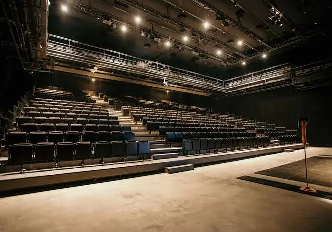 DasDas — Sergiler, Ataşehir · fotoğraf 3