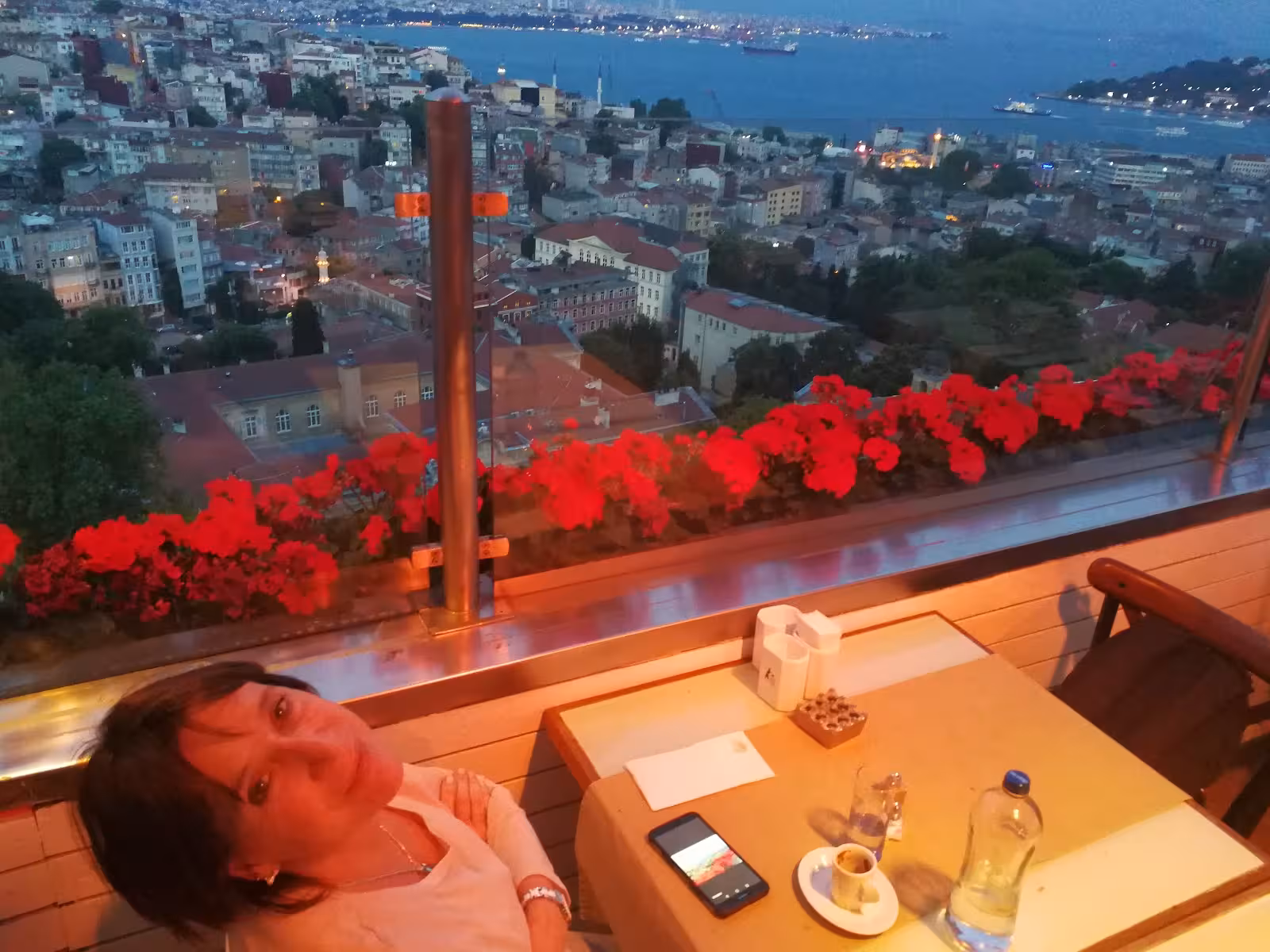 Ponte Restaurant/Pre-Club Beyoğlu — Akdeniz mutfağı, Beyoğlu · fotoğraf 4