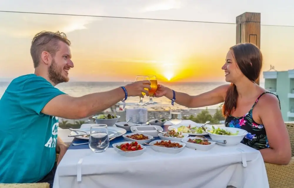 Viena A'la Carte Kuşadası — Akdeniz mutfağı, Kuşadası · fotoğraf 3