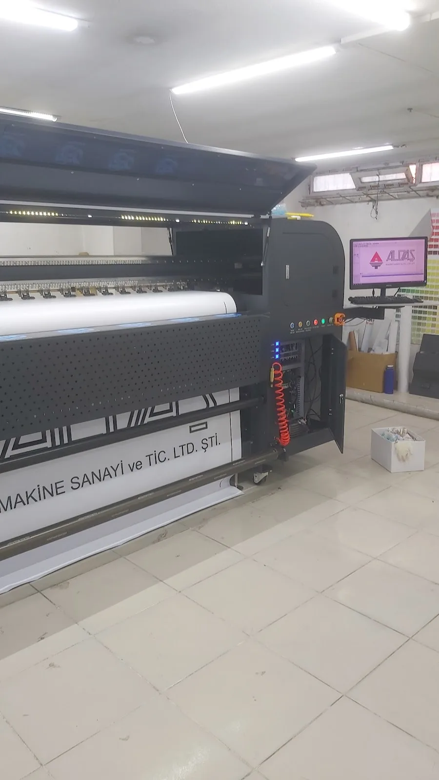 Zirek reklam — Reklam Ajansları, Avcılar · fotoğraf 1