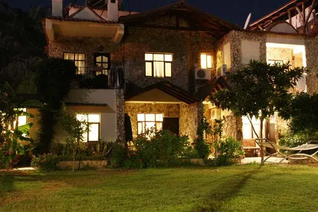 Villa Monte Restaurant Kemer — Akdeniz mutfağı · fotoğraf 2