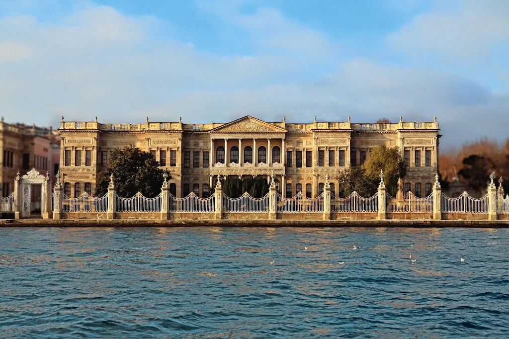 Resim Müzesi — Sergiler, Beşiktaş · fotoğraf 1