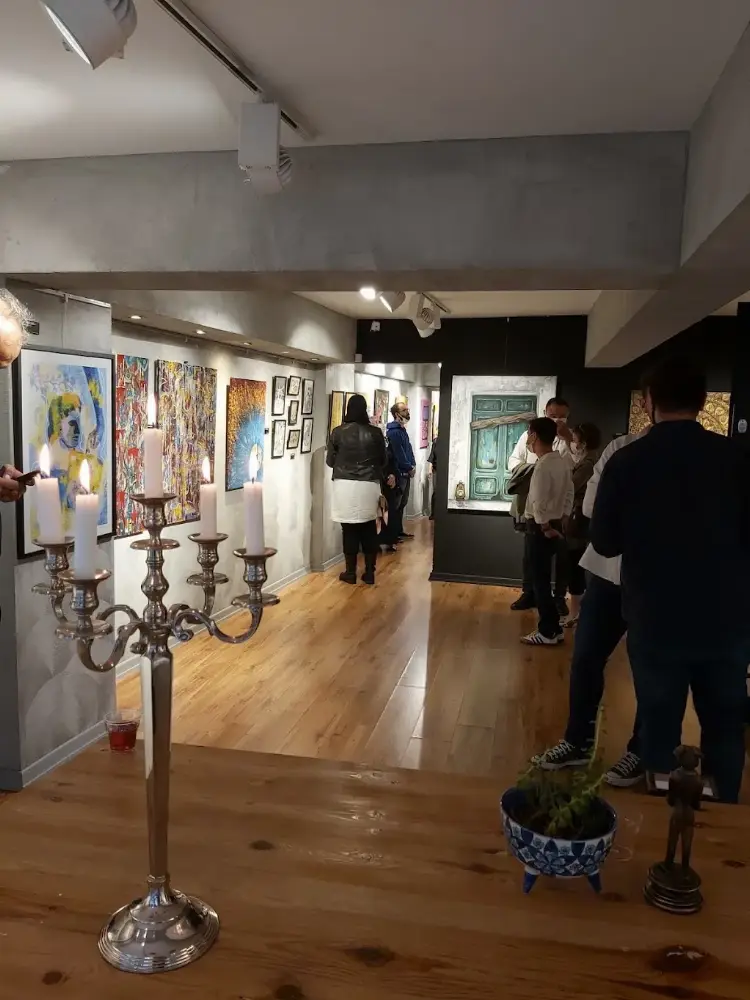 Galerie D’art La Visione — Sergiler, Beşiktaş · fotoğraf 2