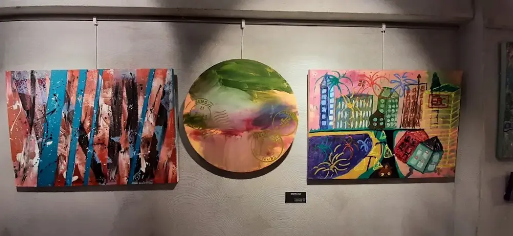 Galerie D’art La Visione — Sergiler, Beşiktaş · fotoğraf 3