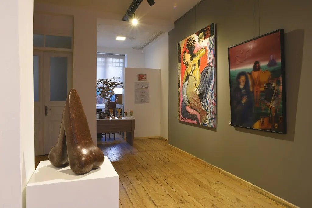 Asmalımescit Sanat Galerisi — Sergiler, Beyoğlu · fotoğraf 1