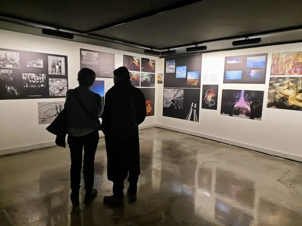 Karşı Sanat Çalışmaları — Sergiler, Beyoğlu · fotoğraf 2