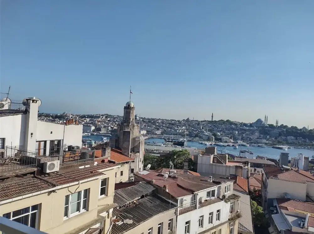 Ziraat Bankası Tünel Sanat Galerisi — Sergiler, Beyoğlu · fotoğraf 3