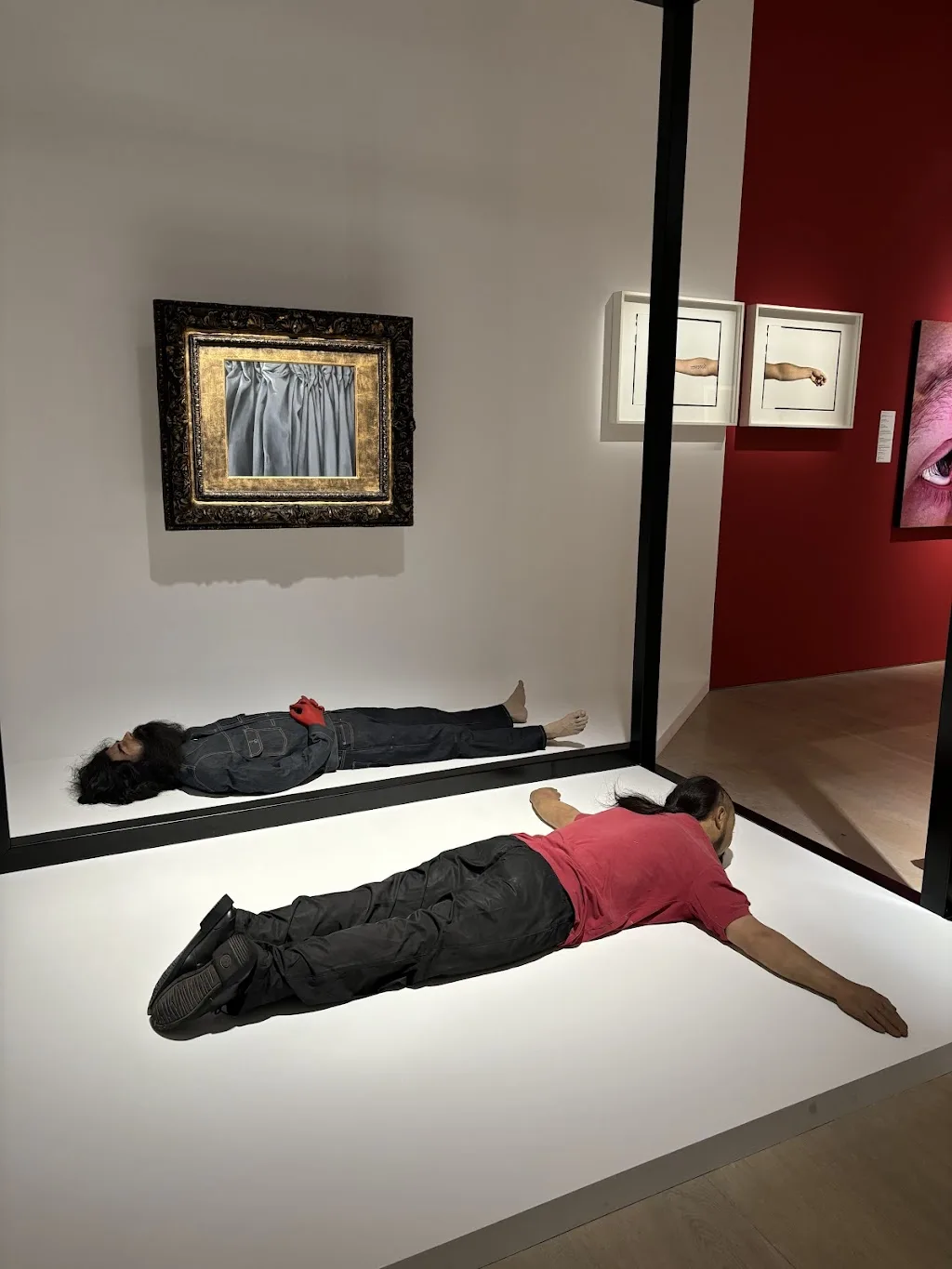 Arter Sanat Galerisi — Sergiler, Beyoğlu · fotoğraf 1