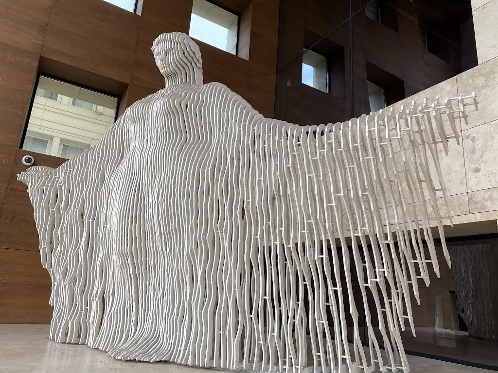 Yapı Kredi Kültür Sanat — Sergiler, Beyoğlu · fotoğraf 1
