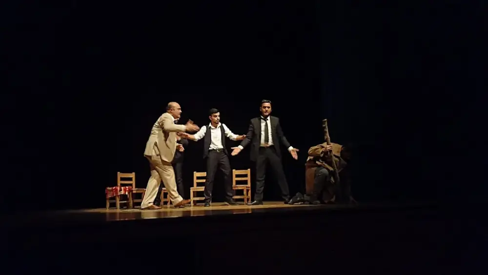 Diyarbakır Sezai Karakoç Kültür ve Kongre Merkezi — Sergiler, Yenişehir · fotoğraf 3