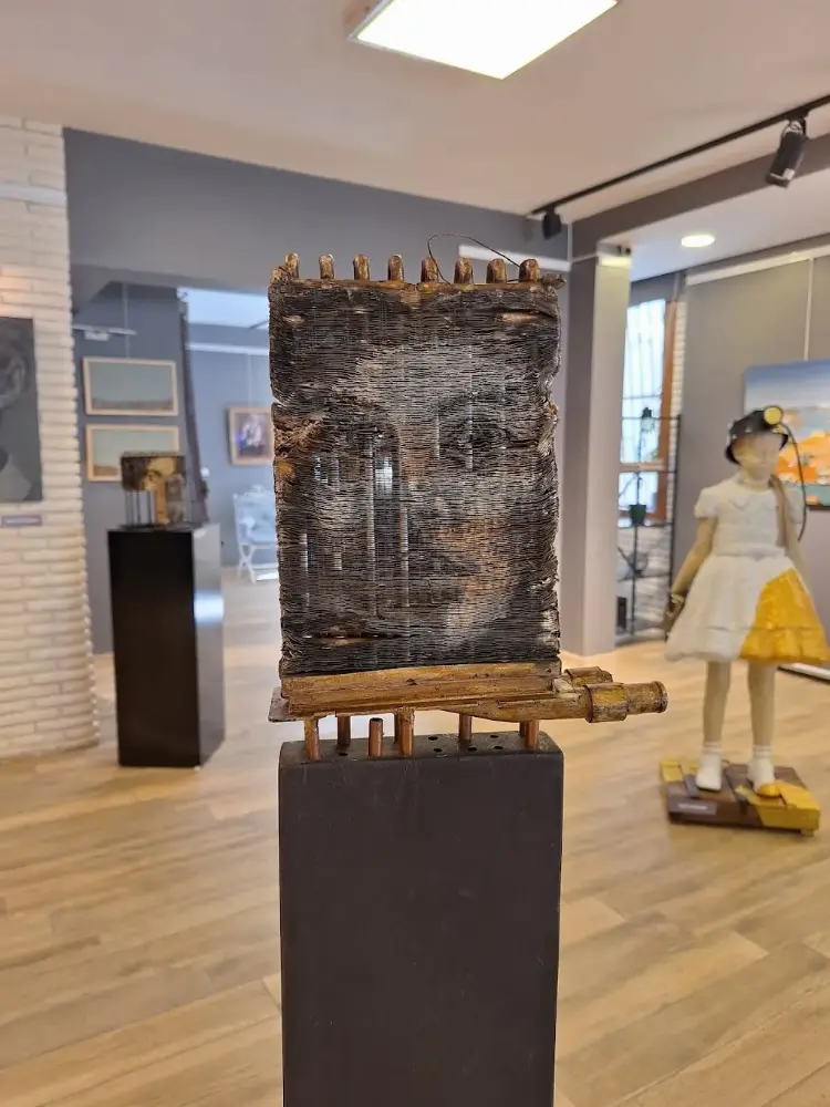 KorART Gallery — Sergiler, Seyhan · fotoğraf 2