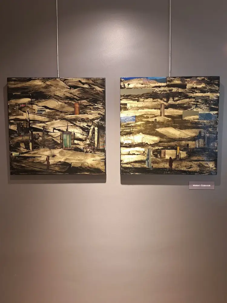 KorART Gallery — Sergiler, Seyhan · fotoğraf 3