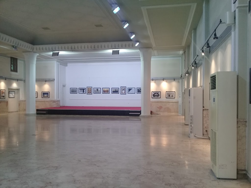 75. Yıl Sanat Galerisi