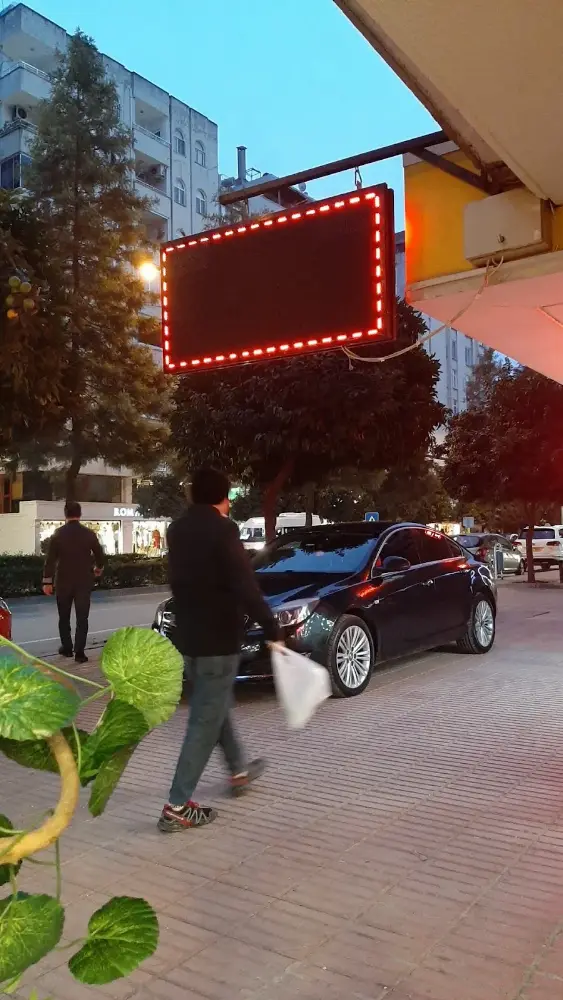 Ümre Döviz Bürosu — Döviz Büroları, Seyhan · fotoğraf 3