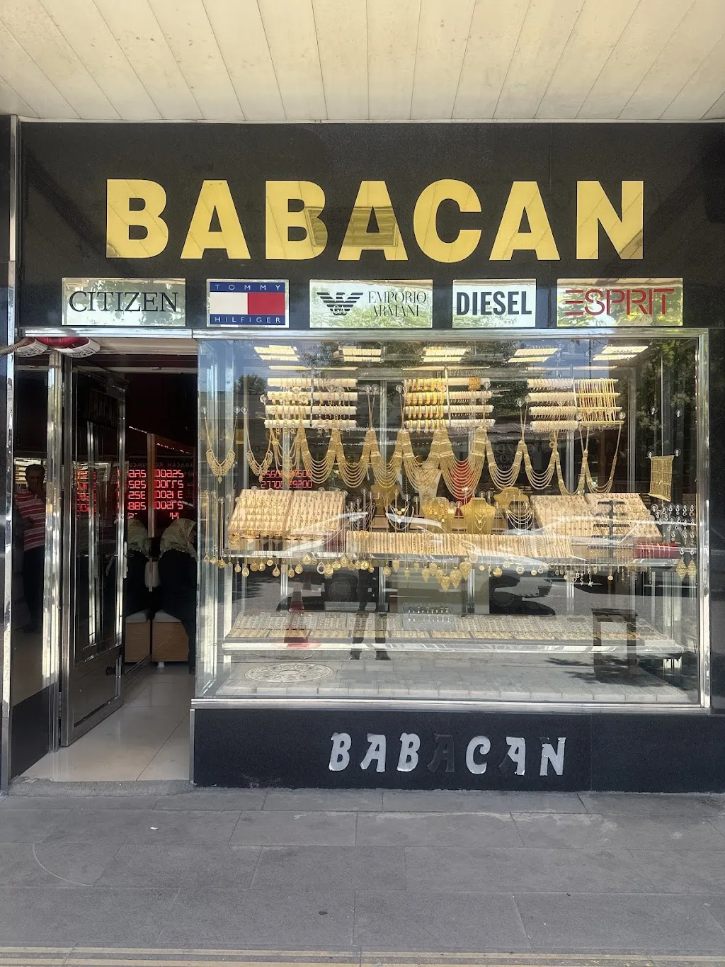 Babacan Kuyumculuk — Döviz Büroları, Merkez · fotoğraf 1
