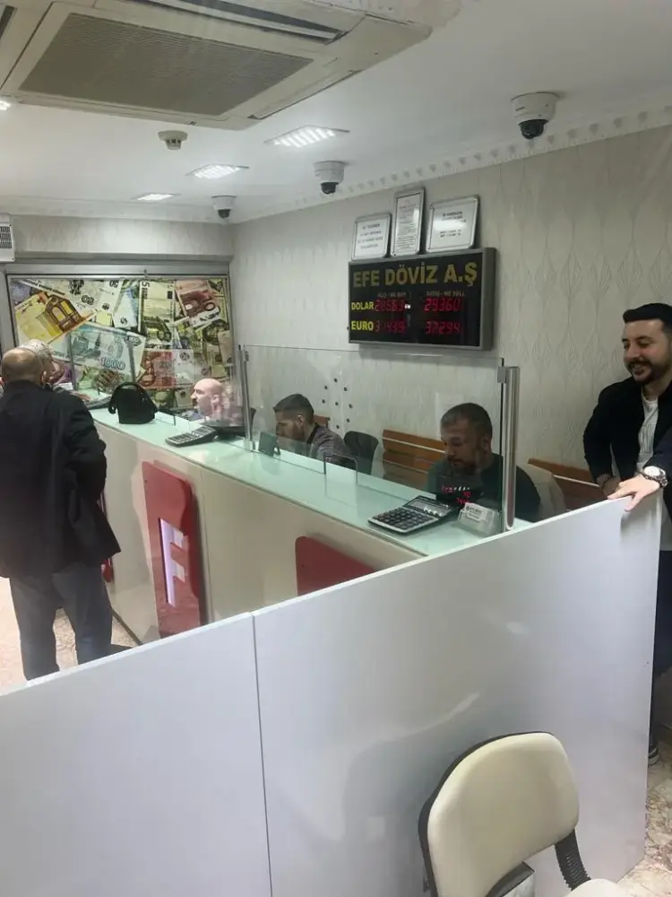 EFE DÖVİZ YETKİLİ MÜESSESE A.Ş (A Grubu Döviz Bürosu) — Döviz Büroları · fotoğraf 3