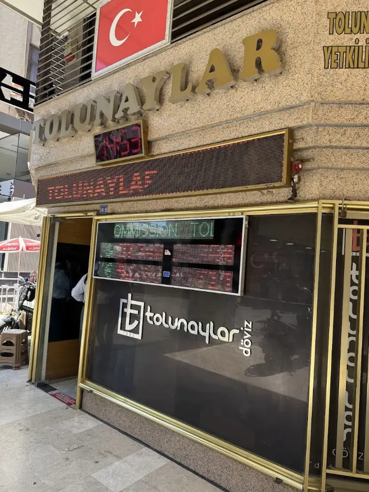 Tolunaylar Döviz — Döviz Büroları · fotoğraf 2