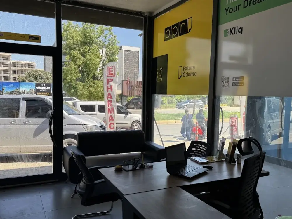 Western Union Altıntaş — Döviz Büroları, Aksu · fotoğraf 2