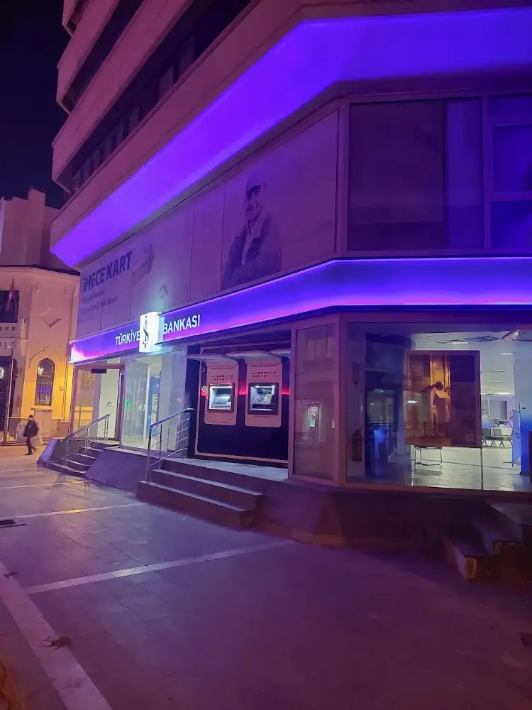 Türkiye İş Bankası Adana Şubesi — Bankalar, Seyhan · fotoğraf 2