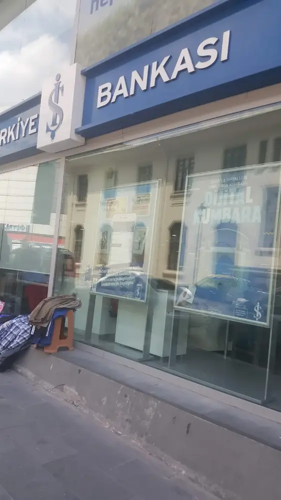 Türkiye İş Bankası Adana Şubesi — Bankalar, Seyhan · fotoğraf 3
