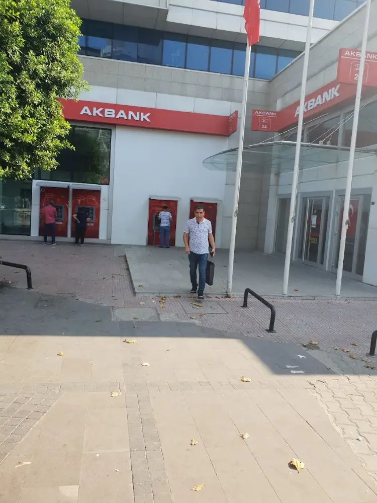 Akbank Adana Şubesi — Bankalar, Seyhan · fotoğraf 2