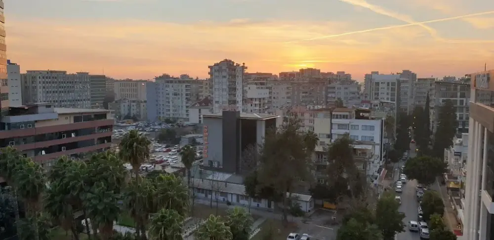 VakıfBank Adana Şubesi — Bankalar, Seyhan · fotoğraf 4