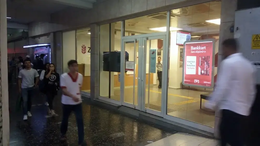 Ziraat Bankası Yüzüncüyıl/Adana Şubesi — Bankalar, Çukurova · fotoğraf 2