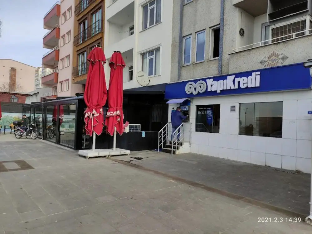 Yapı Kredi - Seyhan Şubesi — Bankalar, Seyhan · fotoğraf 3