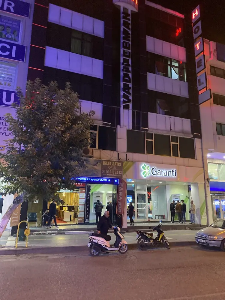 Garanti BBVA Adıyaman Şubesi — Bankalar · fotoğraf 2