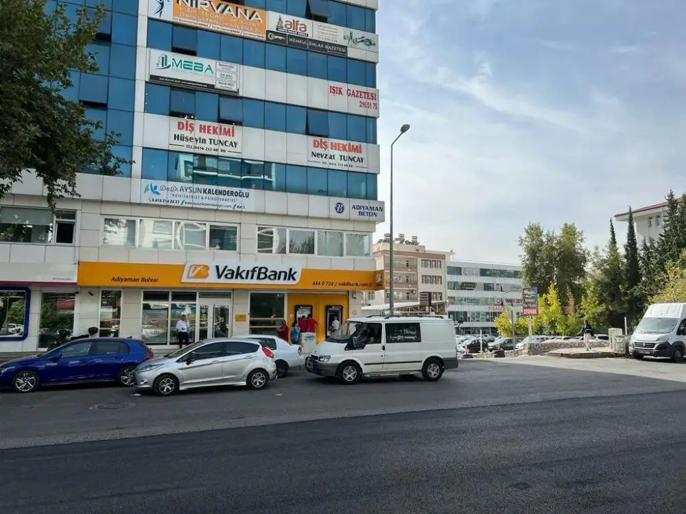VakıfBank Adıyaman Bulvar Şubesi — Bankalar, Merkez · fotoğraf 3