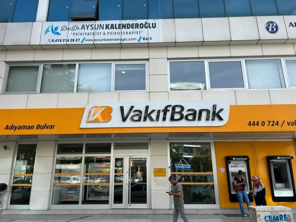 VakıfBank Adıyaman Bulvar Şubesi — Bankalar, Merkez · fotoğraf 4