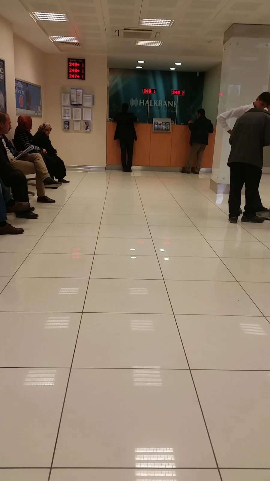 Halkbank Bulvar Adıyaman Şubesi — Bankalar, Merkez · fotoğraf 1