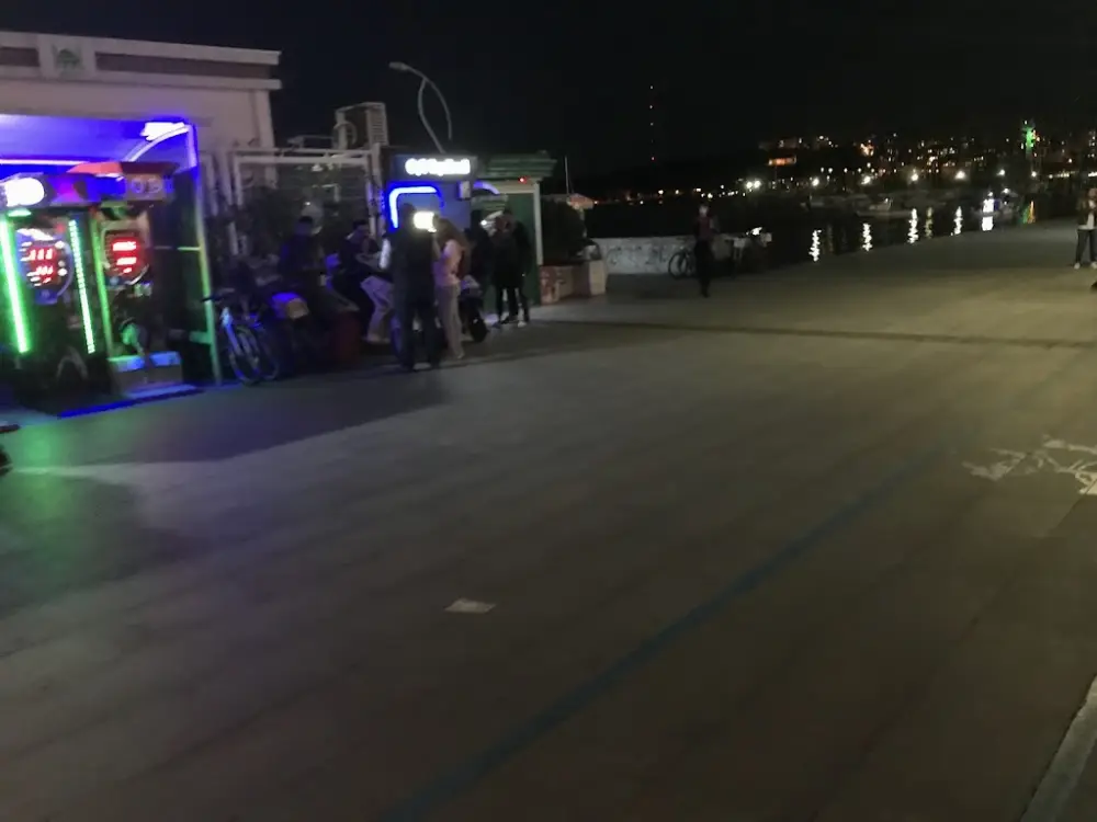 Halkbank Çanakkale Şubesi — Bankalar, Merkez · fotoğraf 2