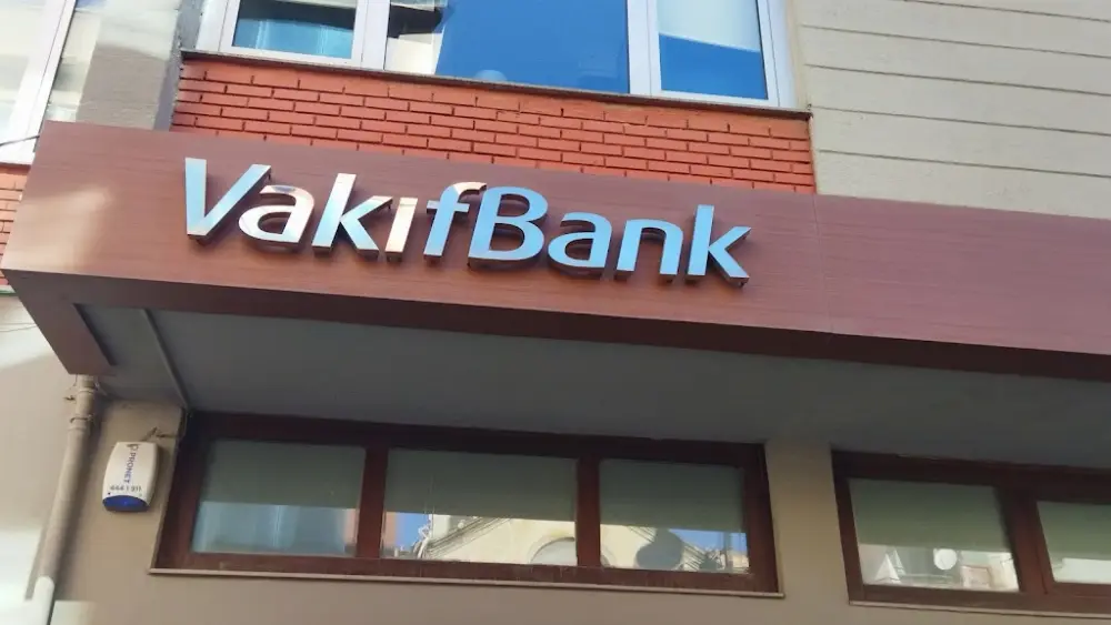 VakıfBank Çanakkale Şubesi — Bankalar, Merkez · fotoğraf 2