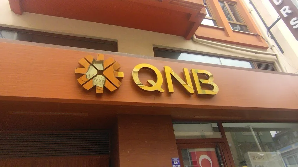 QNB Çanakkale Şubesi — Bankalar, Merkez · fotoğraf 1